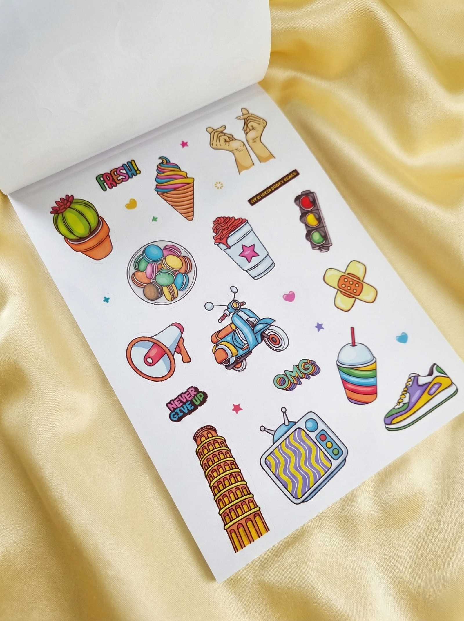 DIY Sticker Book (Kendin Yap Çıkartma Defteri) - Görsel 2